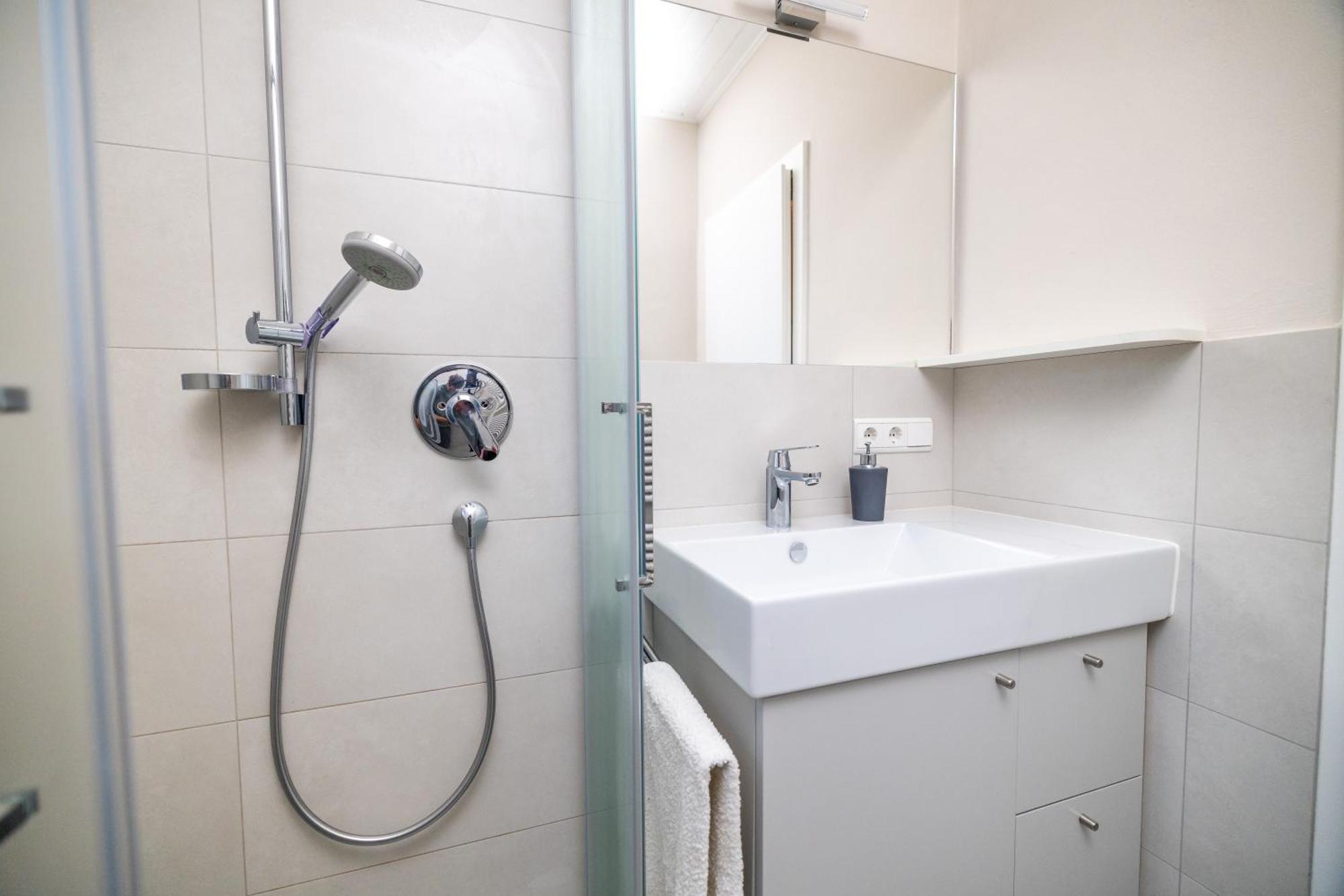 Apartment Bellevue Seis سويسي المظهر الخارجي الصورة