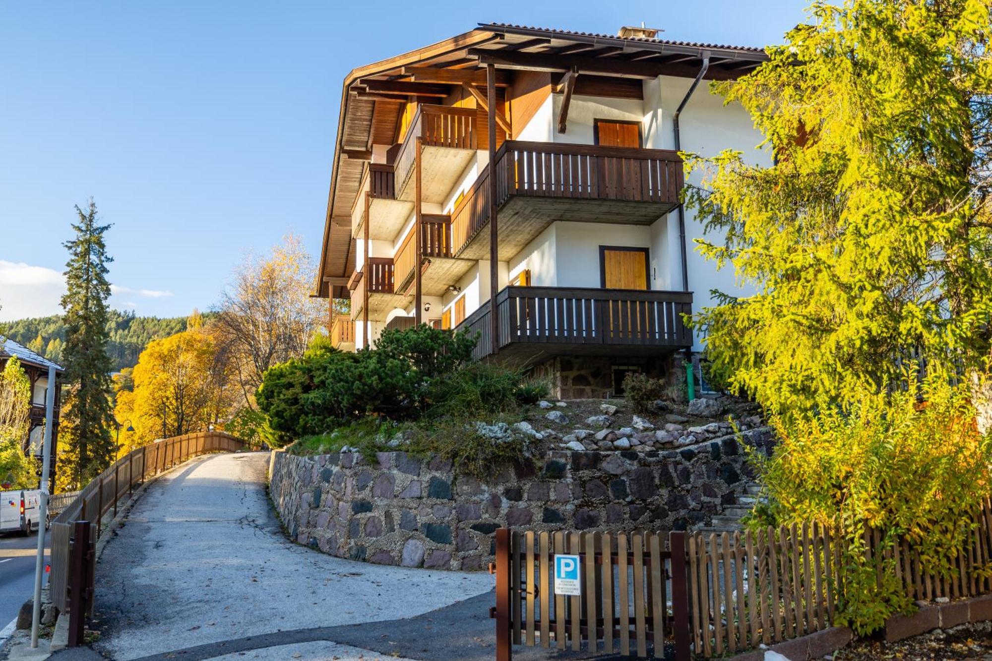 Apartment Bellevue Seis سويسي المظهر الخارجي الصورة