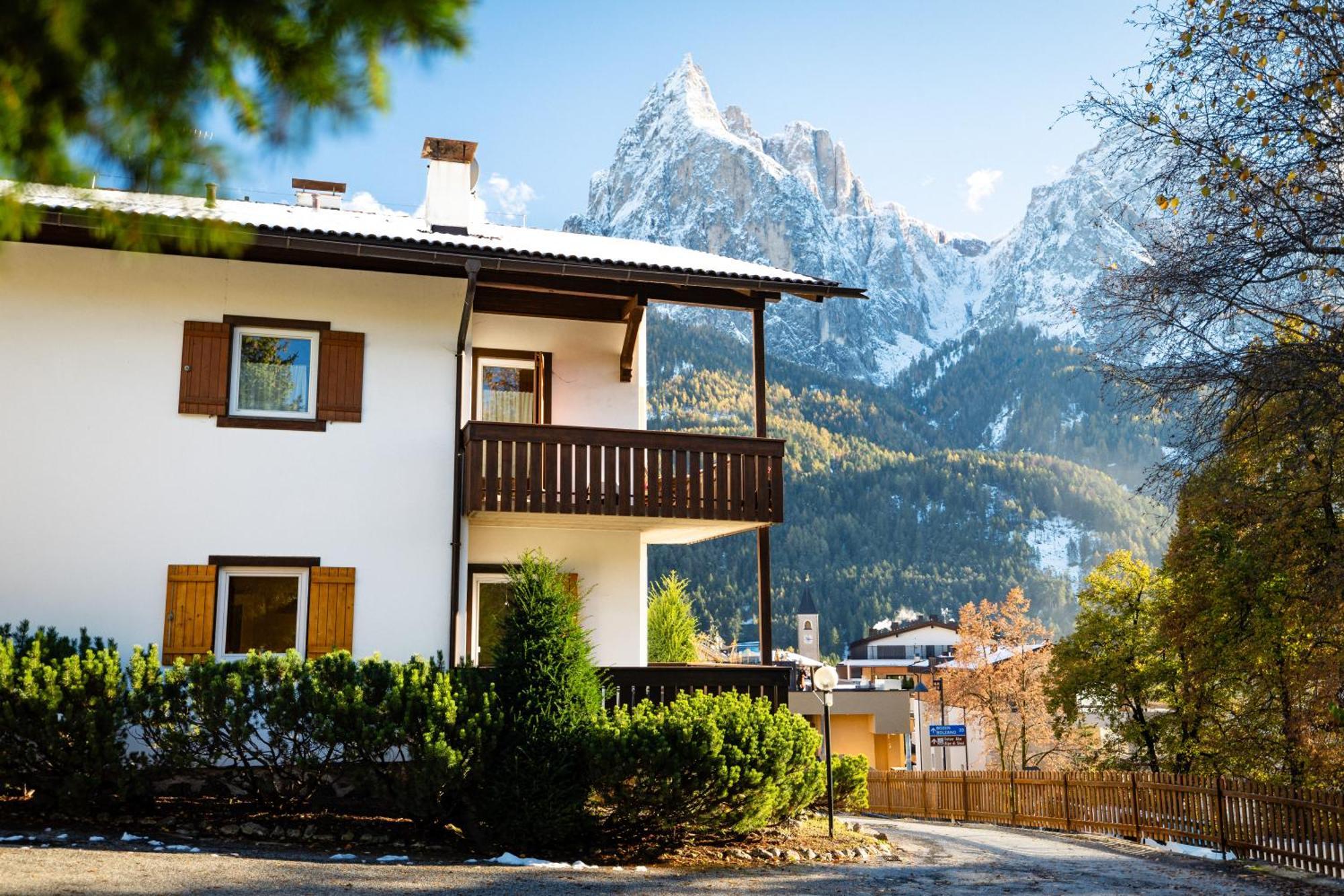Apartment Bellevue Seis سويسي المظهر الخارجي الصورة